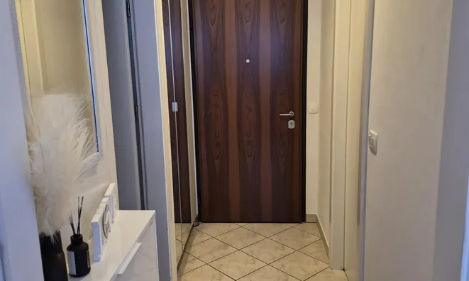 Недвижимость Двухкомнатная квартира в Копере: 8