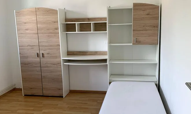 Недвижимость Трёхкомнатная квартира в центре Сежаны: 6