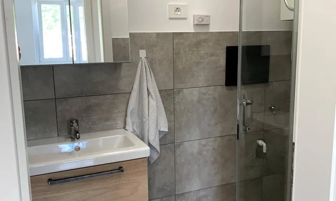 Недвижимость Трёхкомнатная квартира в центре Сежаны: 8