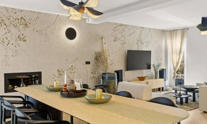 Недвижимость Семейный дом 313 м², Запад: 11