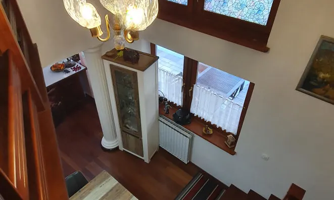 Недвижимость Дом с террасой в Ягодье: 11