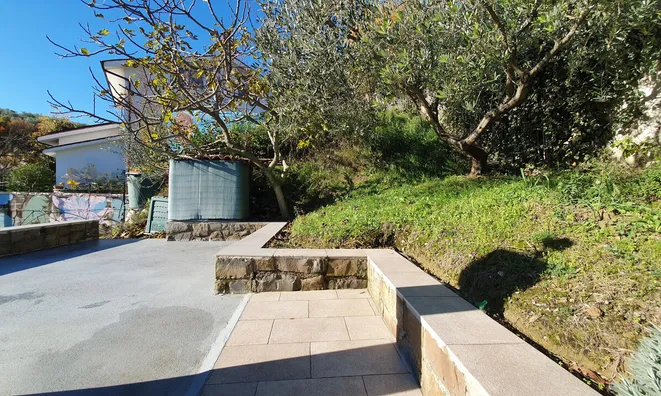 Недвижимость Дом с террасой в Ягодье: 26