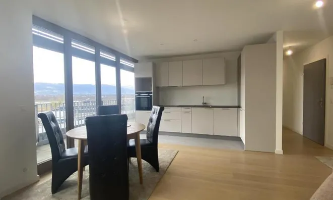 Недвижимость Attic flat 4 rooms: 2