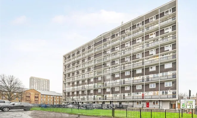 Недвижимость Yates House, Roberta Street: 8