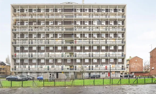 Недвижимость Yates House, Roberta Street: 9