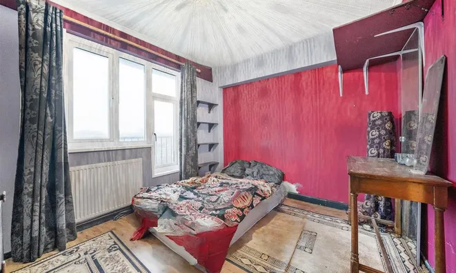 Недвижимость Yates House, Roberta Street: 15