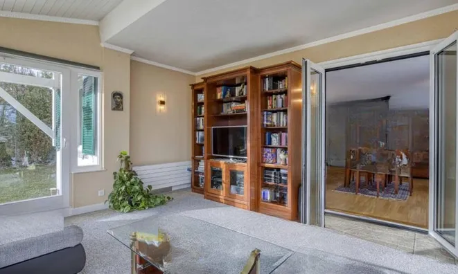 Недвижимость Single house 7 rooms: 6