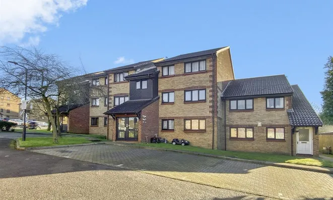 Недвижимость Bryn House, Broadfields Way: 5