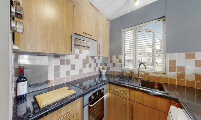 Недвижимость Bryn House, Broadfields Way: 6