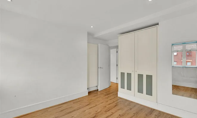 Недвижимость Bernhard Baron House, 71 Henriques Street: 12