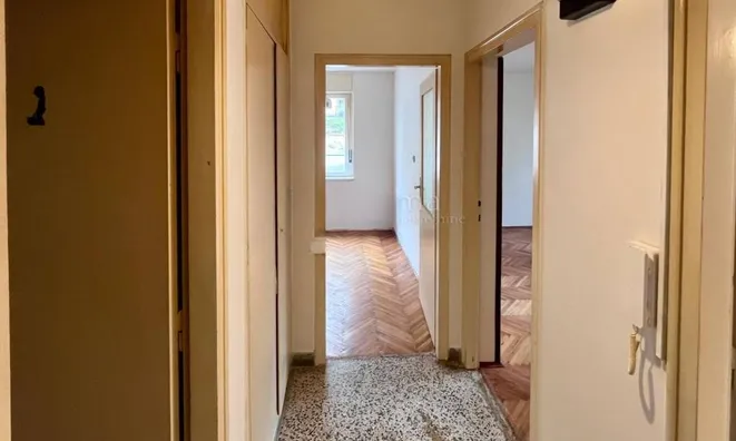 Недвижимость Квартира на первом этаже в Опатии: 6