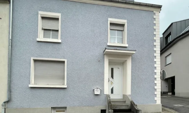 Недвижимость Detached house 4 bedrooms for sale in Itzig: 1