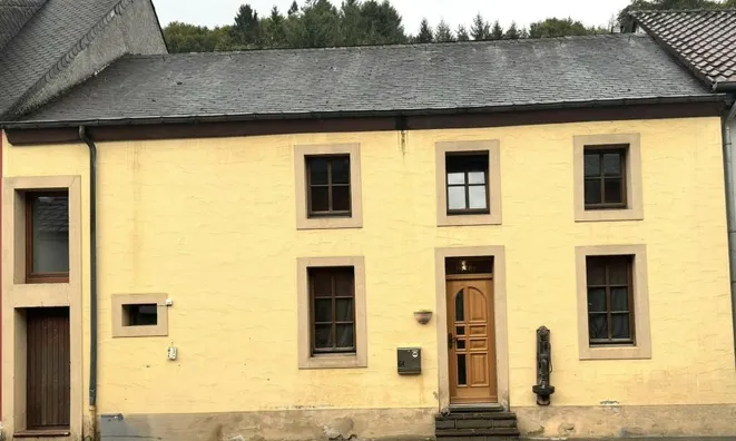 Недвижимость House 4 bedrooms for sale in Beckerich: 1