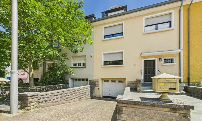 Недвижимость House 4 bedrooms for sale in Bertrange: 2