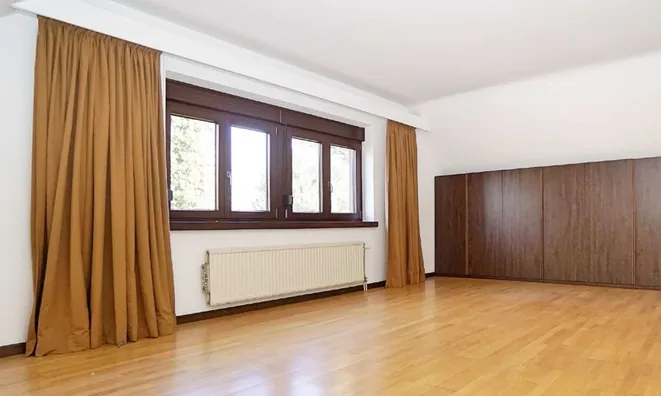 Недвижимость House 3 bedrooms for sale in Senningerberg: 3