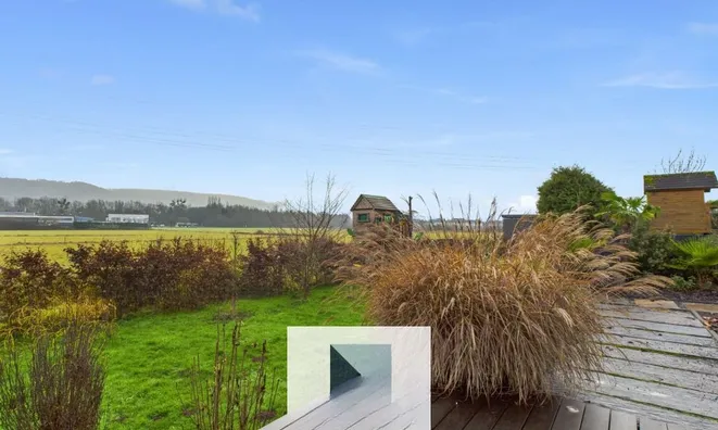 Недвижимость Semi-detached house 5 bedrooms for sale in Steinsel: 5