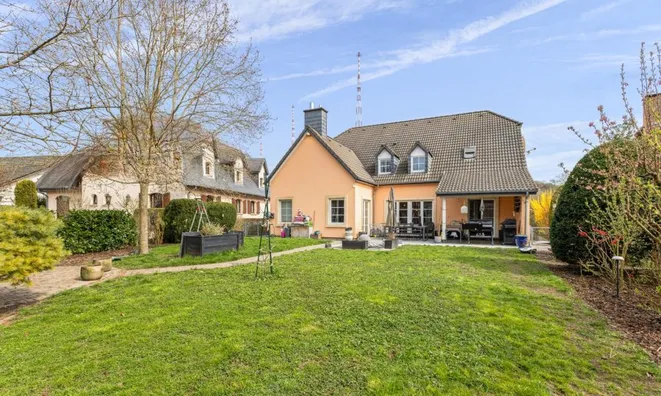 Недвижимость Detached house 5 bedrooms for sale in Junglinster: 1