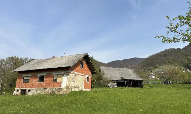 Недвижимость Земельный участок под застройку в Церовце под Бочем: 3