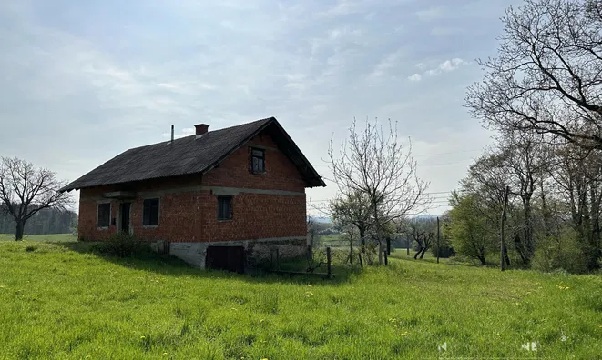 Недвижимость Земельный участок под застройку в Церовце под Бочем: 9