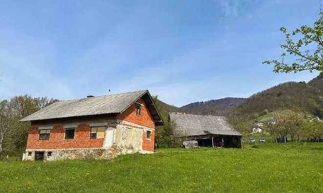 Недвижимость Земельный участок под застройку в Церовце под Бочем: 3