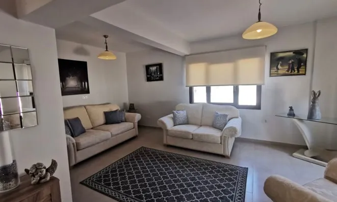Недвижимость 3 Bedroom Detached house For sale in Agios Tychonas, Limassol: 3