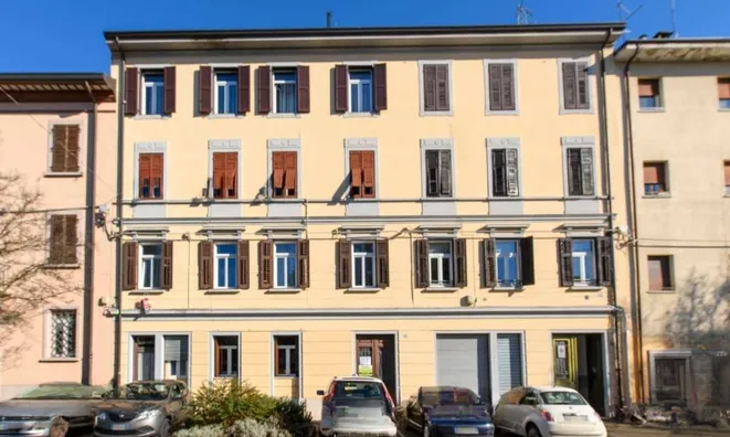 Недвижимость Квартира на площади Томмазео: 1