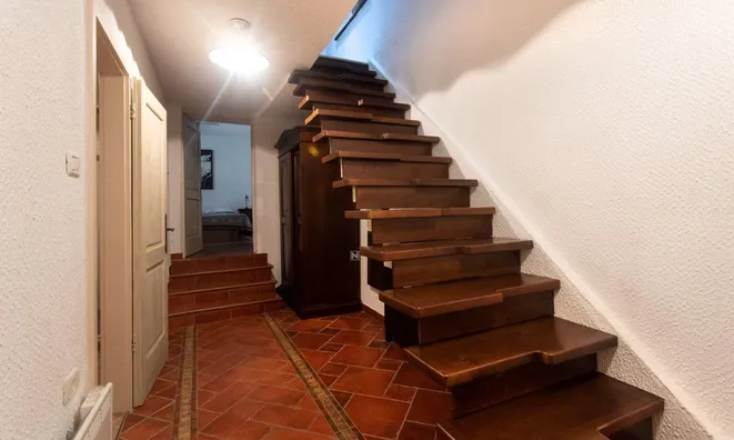 Недвижимость Дом с террасой Ново Пиран: 19