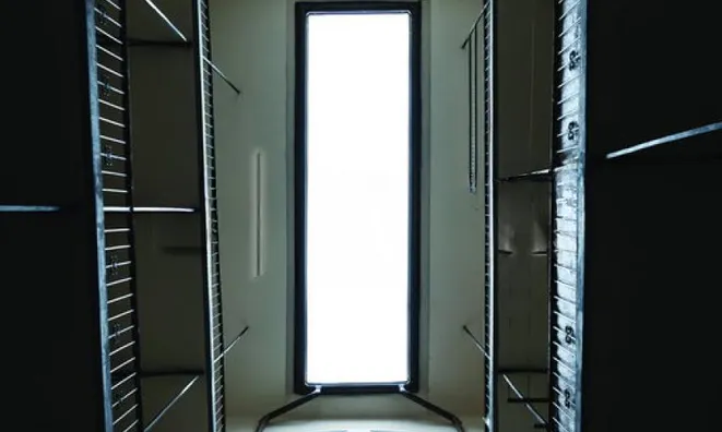 Недвижимость Квартира 2,5 комнаты Центр: 6