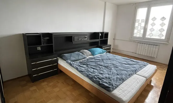Недвижимость Квартира, 3-комн., Любляна Шишка: 2