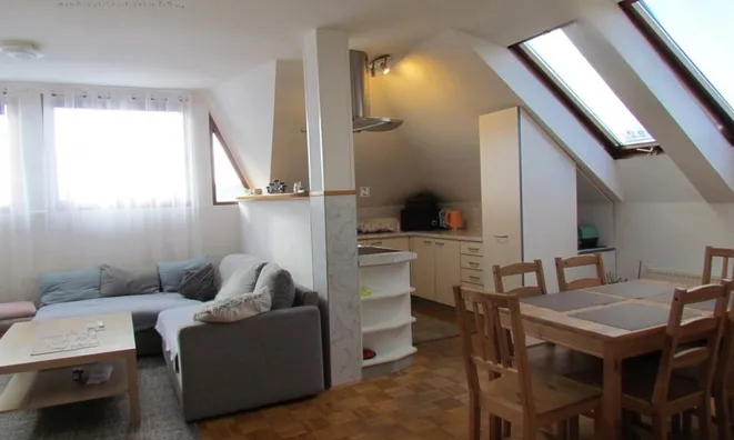 Недвижимость Квартира в Любляне с гаражом: 1