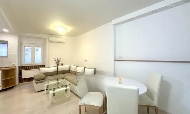 Недвижимость Однокомнатная квартира Пиран: 10