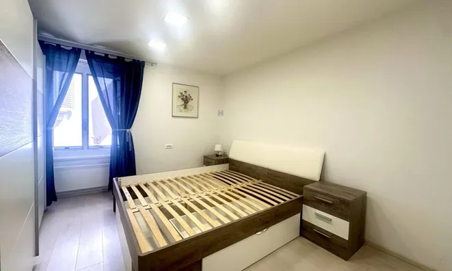 Недвижимость Однокомнатная квартира Пиран: 12