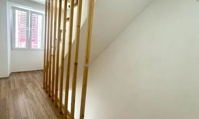 Недвижимость Однокомнатная квартира Пиран: 16