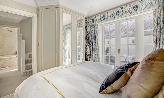 Недвижимость Farrier Walk: 3