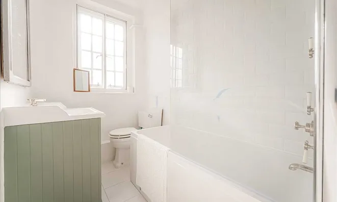 Недвижимость Swan Court, Chelsea Manor Street: 14