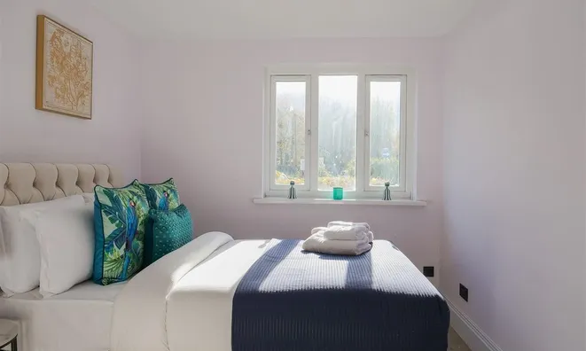 Недвижимость Bromyard Avenue: 3