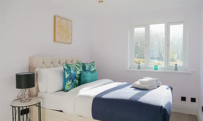 Недвижимость Bromyard Avenue: 5