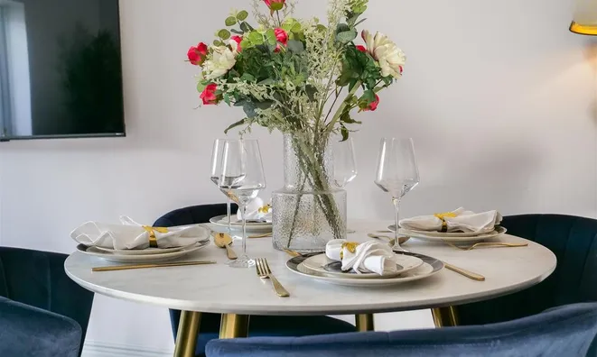 Недвижимость Bromyard Avenue: 23