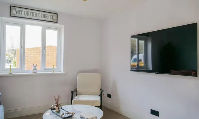 Недвижимость Bromyard Avenue: 24