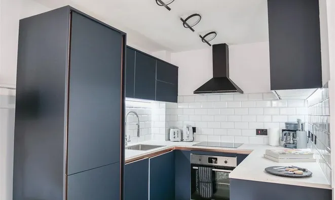 Недвижимость Bromyard Avenue: 31