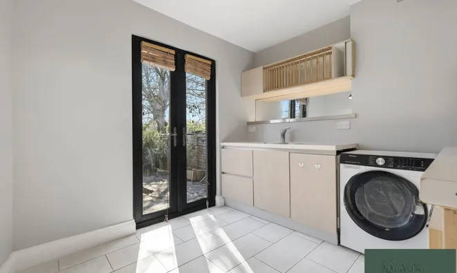 Недвижимость Hillside: 3