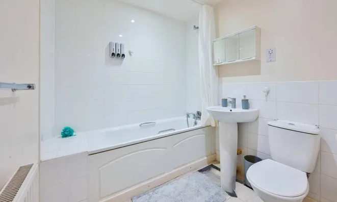 Недвижимость Chandler Way: 1