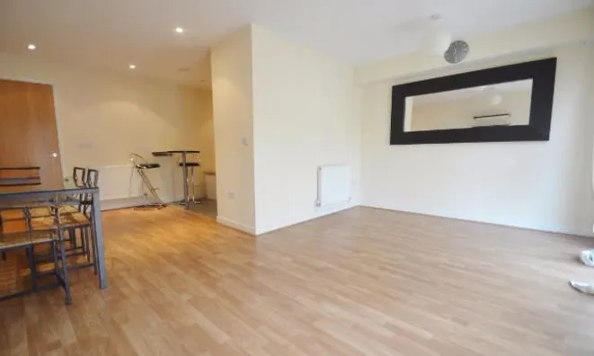 Недвижимость Chandler Way: 3