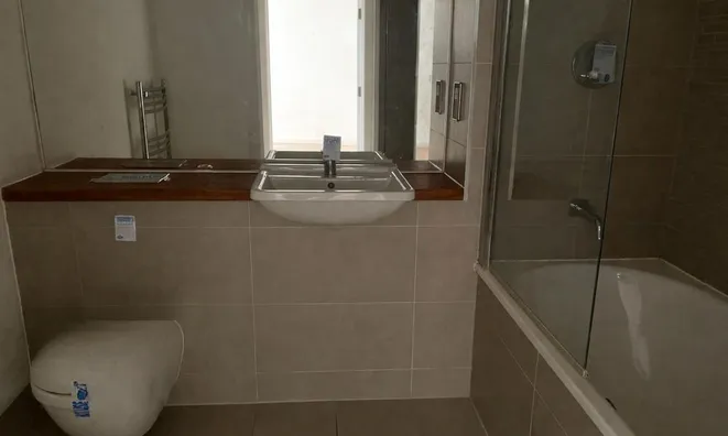 Недвижимость Cowley Road: 3