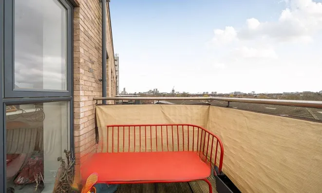 Недвижимость Granta Court, East Acton: 3