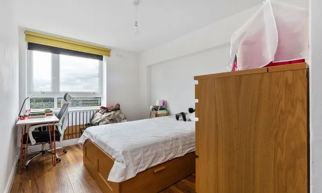 Недвижимость Stanhope Street: 2