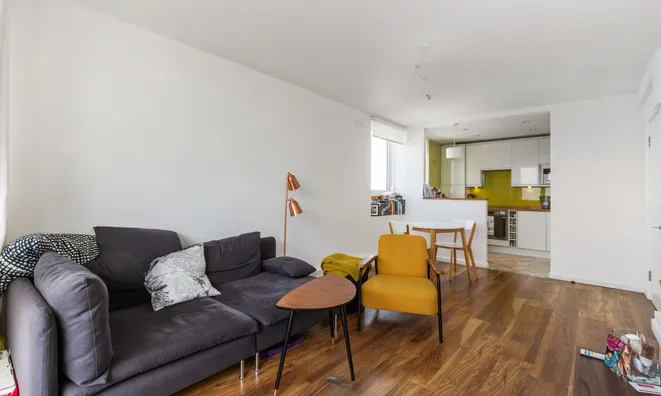 Недвижимость Stanhope Street: 8