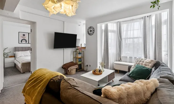 Недвижимость Emlyn Gardens, Hammersmith: 8