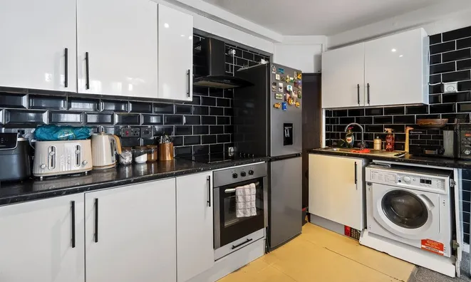 Недвижимость Emlyn Gardens, Hammersmith: 10