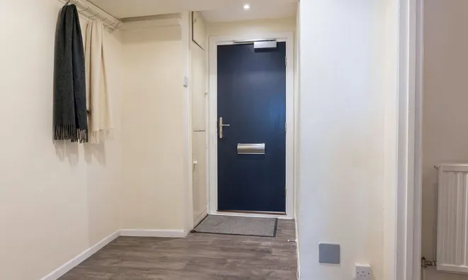 Недвижимость Barton House, Wandsworth Bridge Road, Fulham: 1